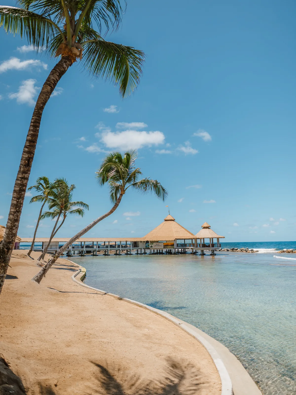 Ordovician Beach Resort 10