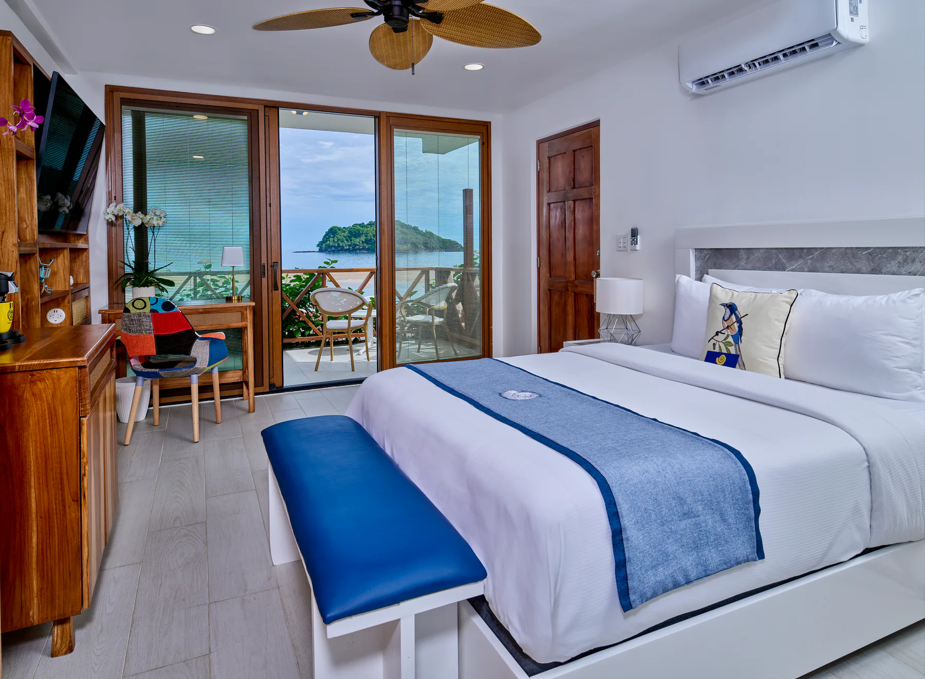 Queen Standard Ocean View